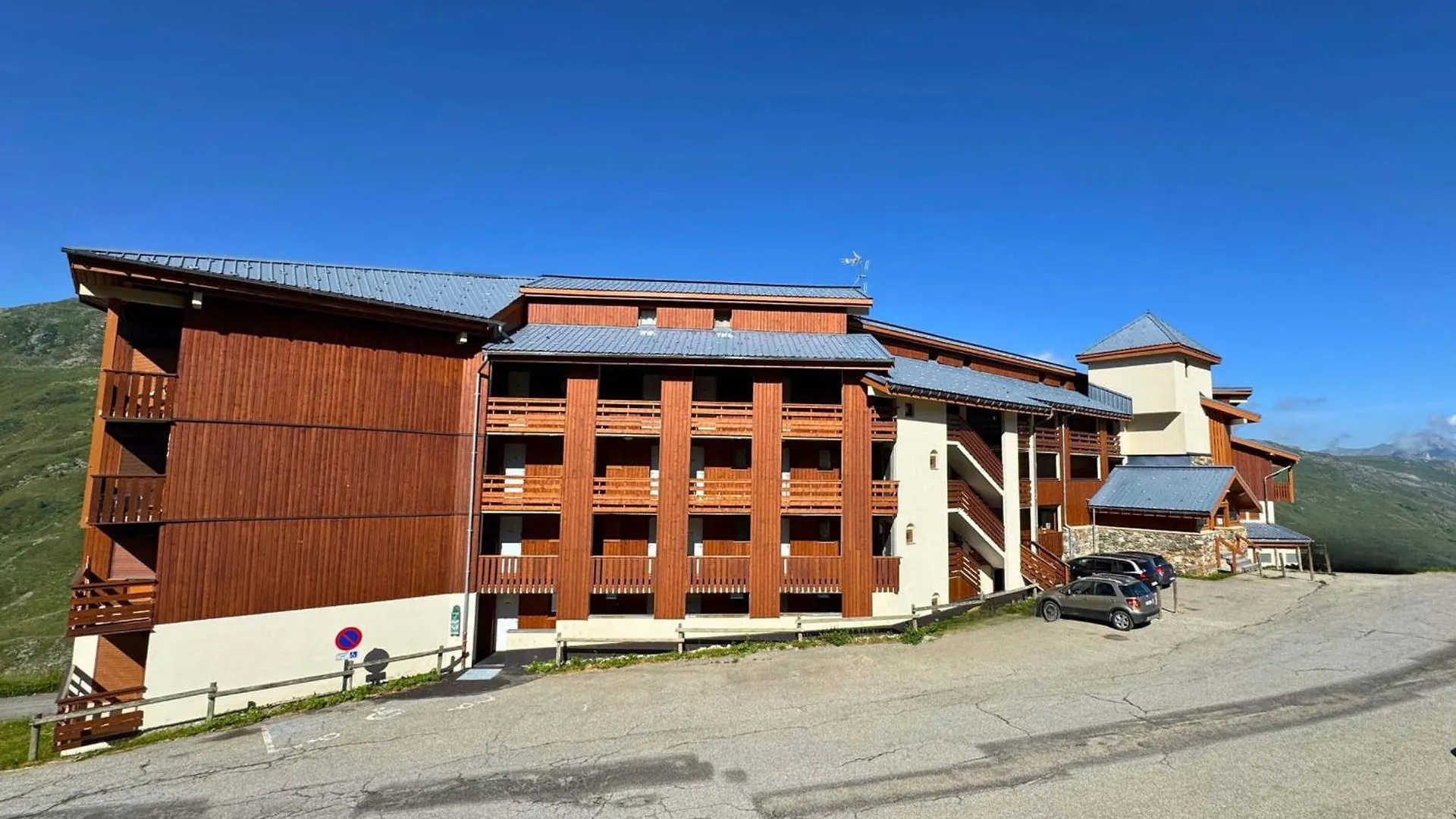 Appartement 4 Pers Avec Chambre, Casier A Skis, Balcon, Les Menuires - Fr-1-452-387 Saint-Martin-de-Belleville